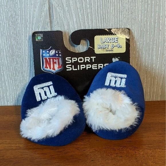 NY Giants NFL Infant Bootie Slippers NWT SZ L 6-9MO - Picture 1 of 4